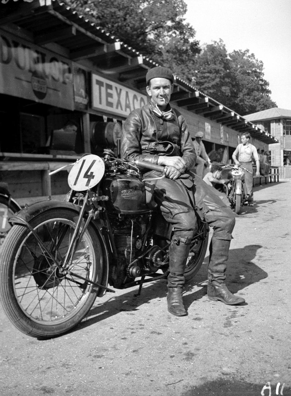fergus anderson pembalap paling tua