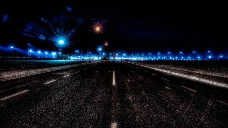 Inilah Yang Membuat Beberapa Rider MotoGP Tetap Ragu Balap Malam di Qatar.. 1 losail qatar malam hari