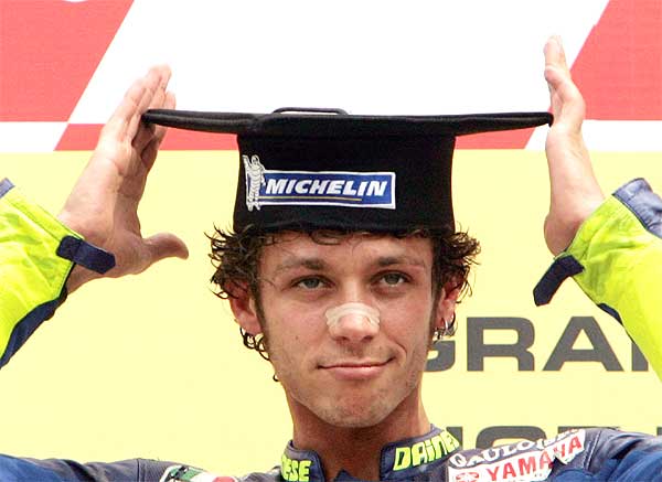 Ada Saingan 'The Doctor' Valentino Rossi di Superbike 2 the doctor valentino rossi