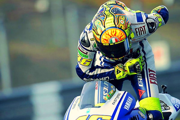 Valentino Rossi Merasa Berat Berpisah dengan MotoGP 1 Valentino Rossi 2010