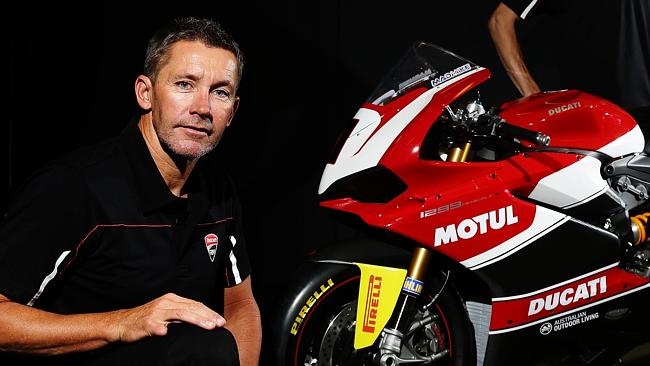 Buah Jatuh Tak Jauh dari Pohonnya: Putra Troy Bayliss Menjadi Pembalap Ducati 2 troy bayliss