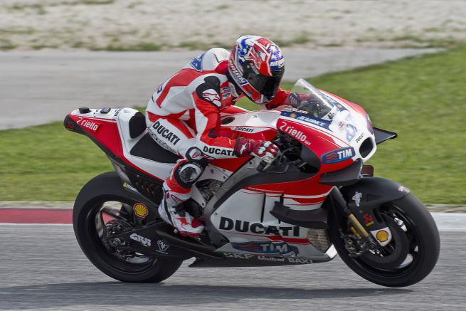 Casey Stoner Buka-Bukaan Tentang Kelemahan Honda... Ternyataa...!!! 2 casey-stoner_Sepang 2016