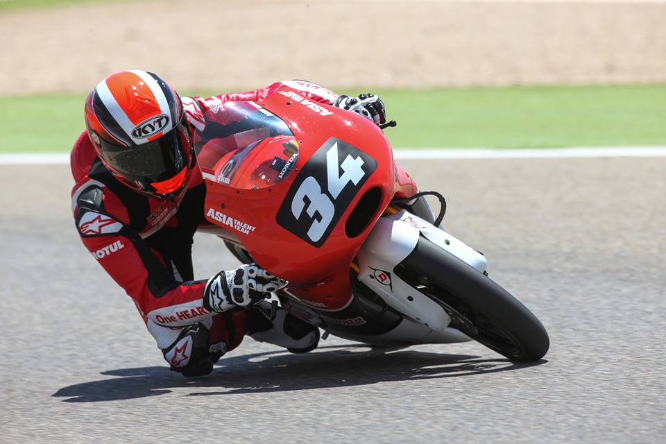 CEV Moto2 : Dimas Ekky Pratama start dari posisi 12 finish 10 besar..Mantaff... 1 Andi Gilang #34