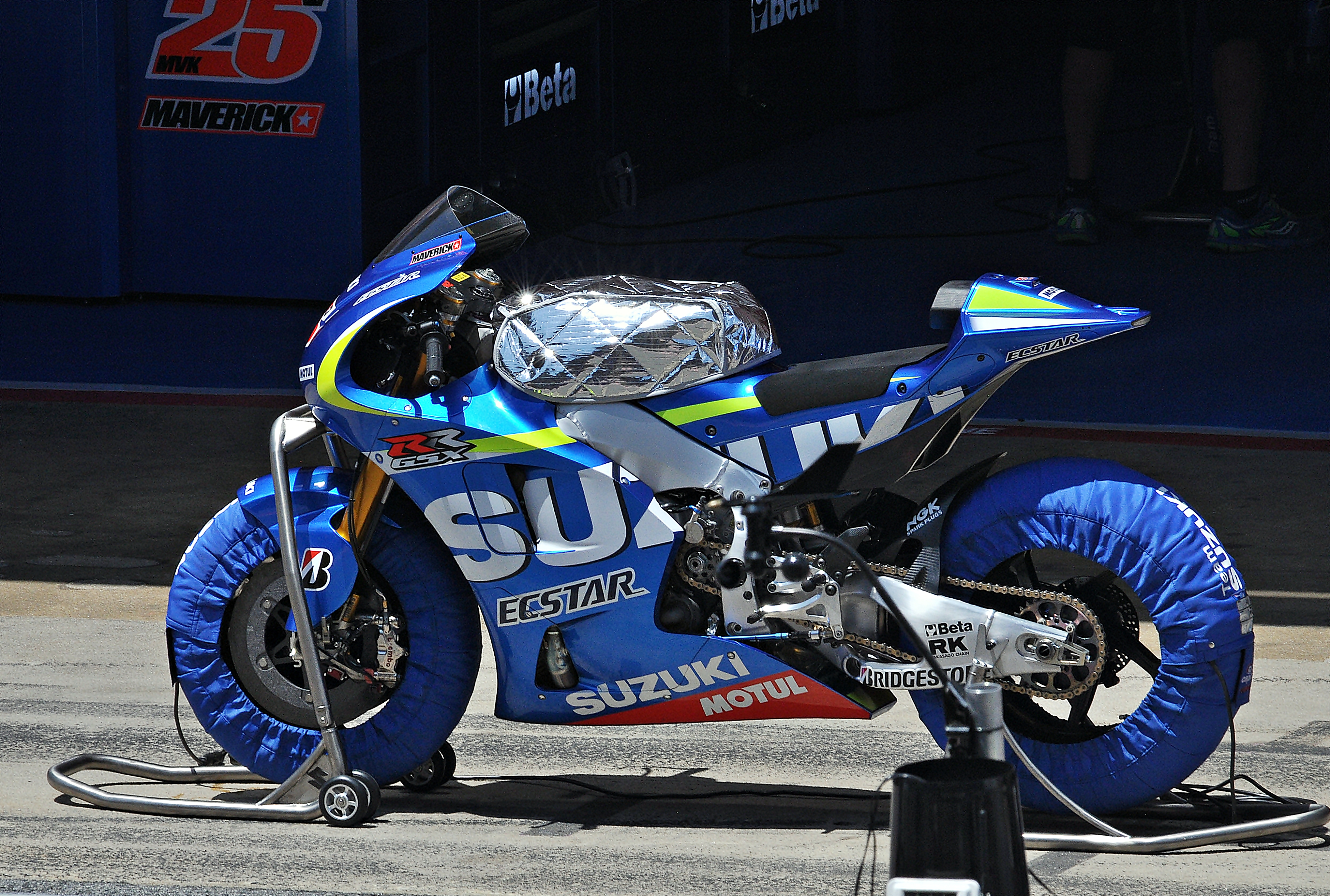 Tes Valencia : Chassis Baru Bikin Suzuki GSX-RR Lincah, Rider Suzuki Ecstar Pede...!!! 2 Suzuki_GSX-RR_MotoGP