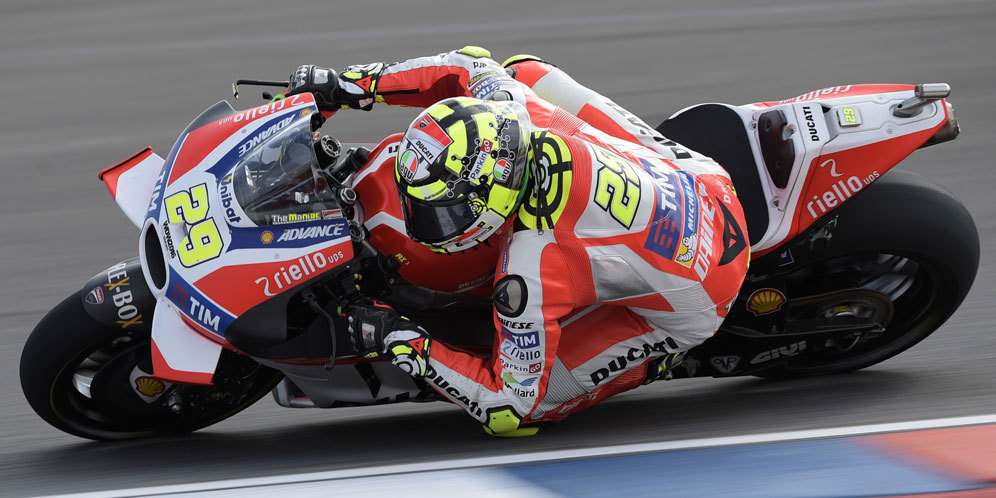 Transfer Pembalap MotoGP 2021: Wow.. Andrea Iannone Akan Kembali ke Ducati? 3 andrea iannone