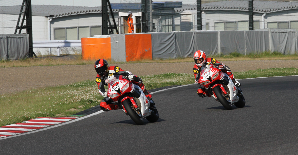 Dimas #20 dan Gerry #31