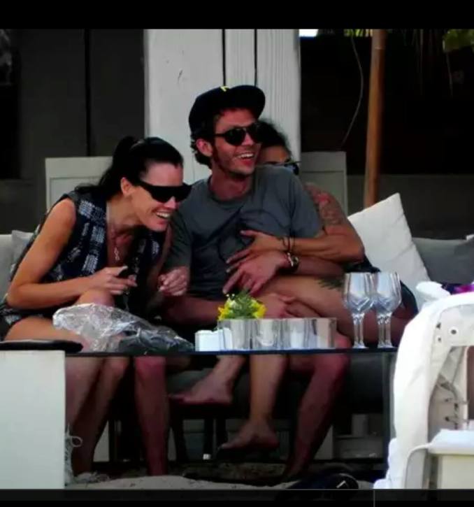 Rossi-with-girlfriend-Ibiza-2016-3