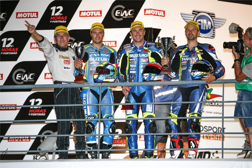 Suzuki Podium-2 di Portimao 12-Hour Endurance Race 1 Suzuki endurance podium