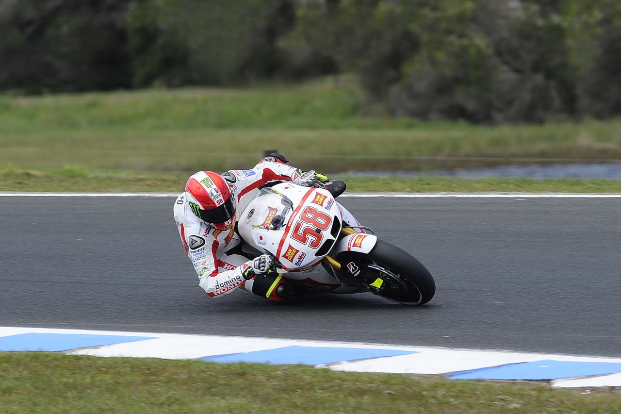 Mengenang 5 Tahun Kepergian Marco Simoncelli.... 1 simoncelli_rc213v