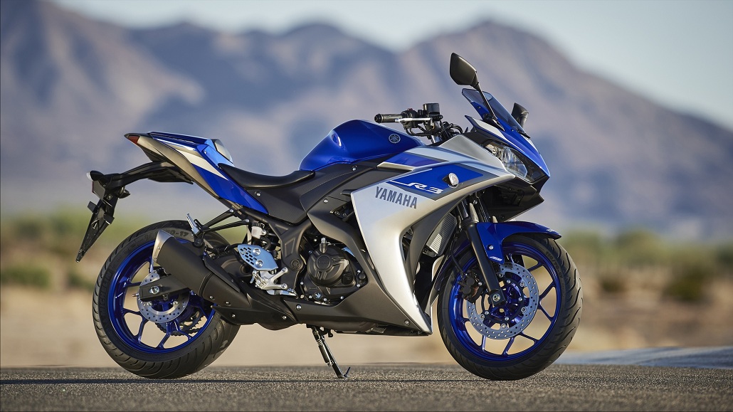 2015-Yamaha-R3