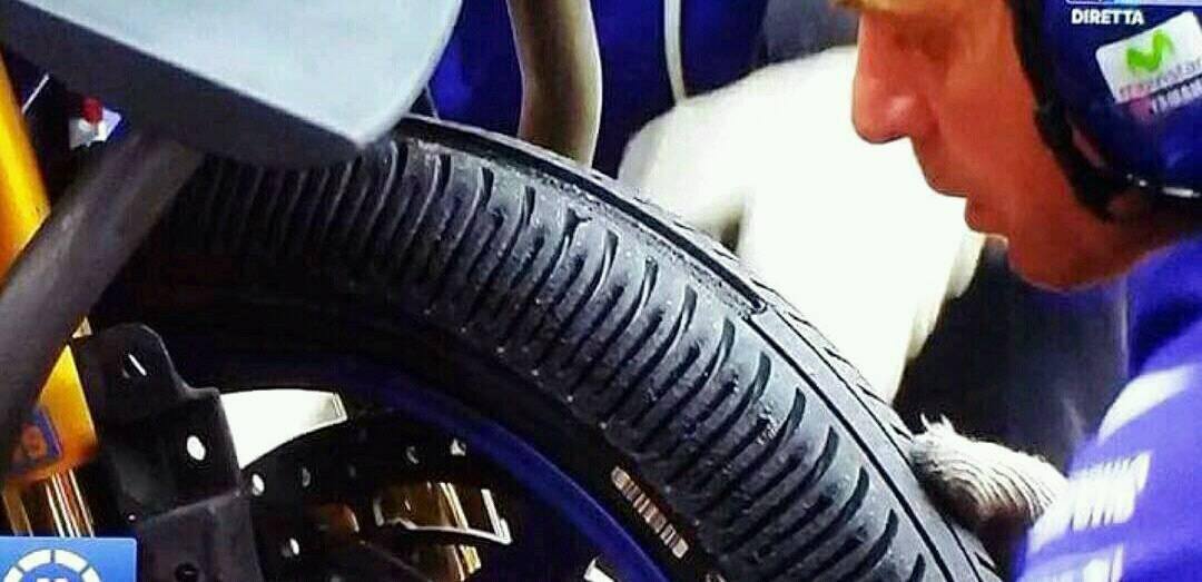 Misteri Ban Michelin Brno... Antara Nyali, Strategi dan Daya Tahan Ban...!!! 2 Ban Lorenzo Brno