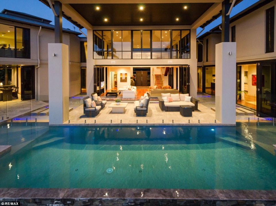 rumah-casey-stoner-3