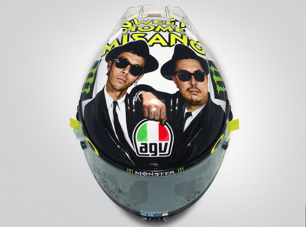 "Blues Brothers" Walau Tidak Menang Tapi Cukup Menghibur... 1 rossi-misano-helmet