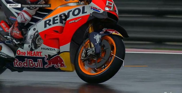 Apakah Pengembangan RC213V Tahun depan hanya Buat Marquez...??? 2 marc-marquez-brake