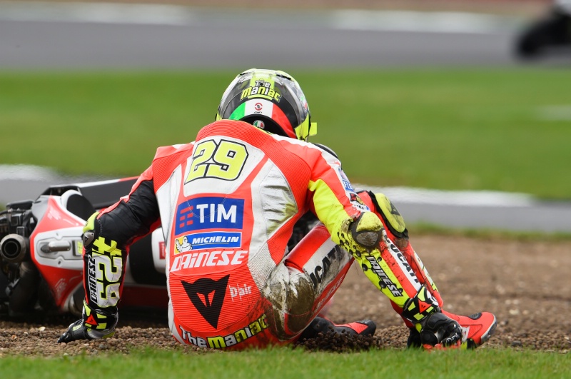 iannone-crash