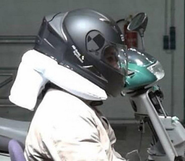 the-ultimate-helmet-airbag