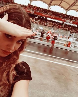 belen-rodriguez-ducati-andrea-iannone-1