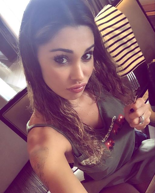 belen-rodriguez-ducati-andrea-iannone-2