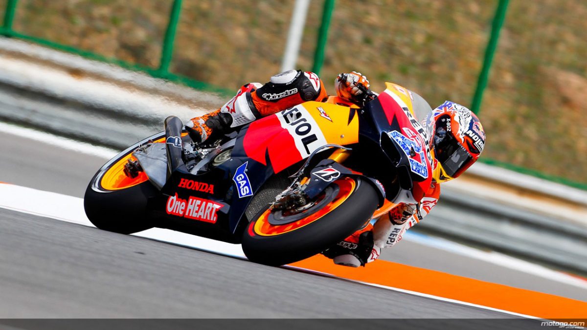 Yamaha Motor yang Paling Mudah dibanding Honda dan Ducati 2 Casey Stoner Motogp