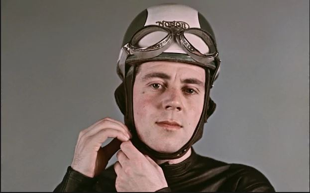 Inilah 5 Rider Yang Menang dengan Merk Pabrikan Berbeda...Siapa Saja...??? 1 geoff-duke
