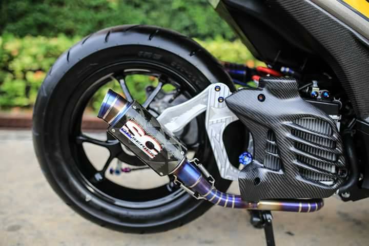 Aerox 155 (5)