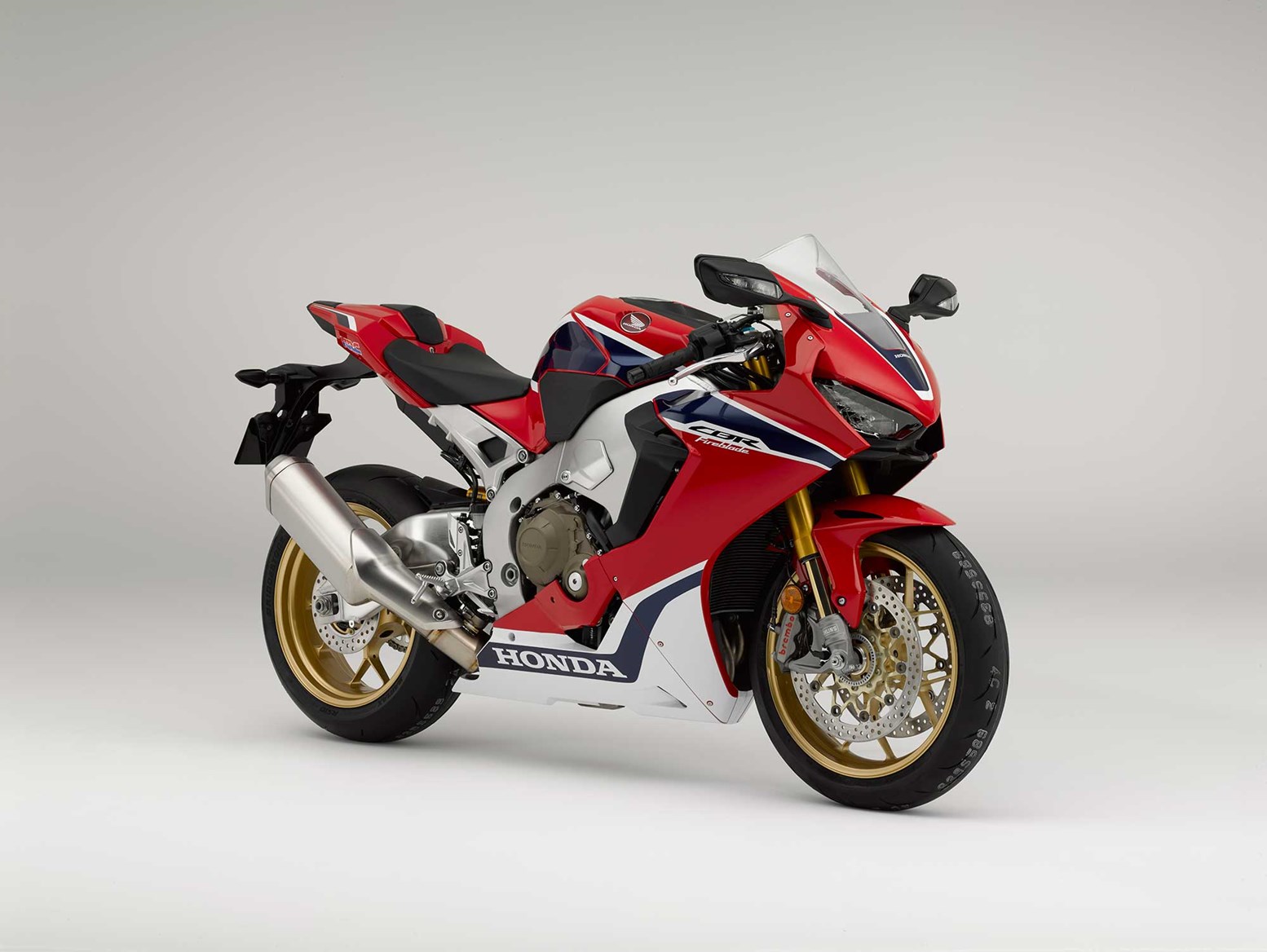 Deretan Honda CBR1000RR Fireblade Terbaru ini Bikin Ngiler.. Lebih Ngacir dari Versi Sebelumnya...!!! 3 CBR1000RR SP