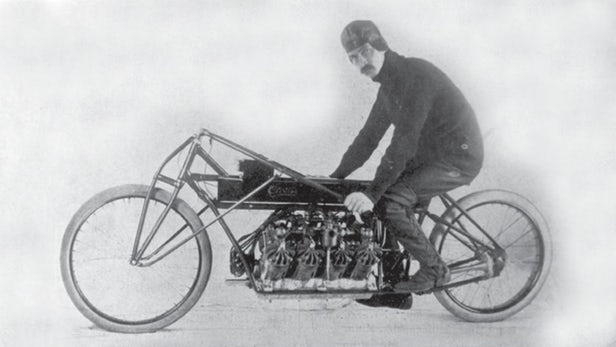 Glenn Curtiss 1