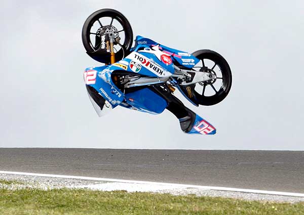 Motor Terbang 125 cc Roberto Tamburini ini berakhir ke balapan Superbike.. 1 Roberto Tamburini Foto lelombrik net