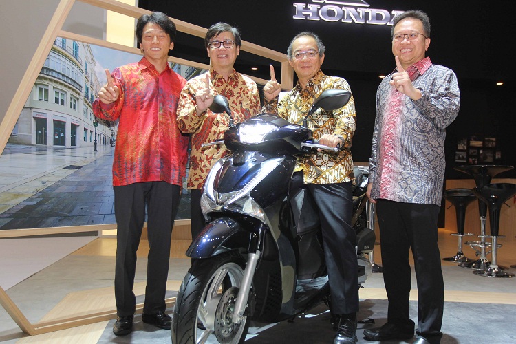 AHM Luncurkan Skutik Premium Bergaya Eropa Honda SH150i 1 AHM
