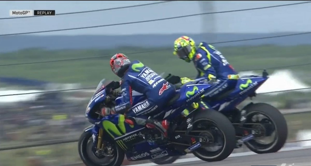 Rossi Vinales duel
