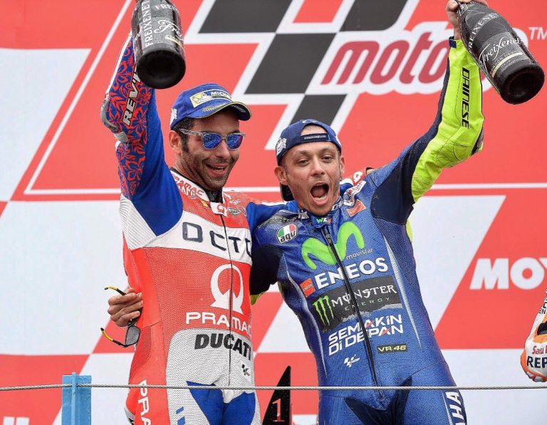 Danilo Petrucci Akan Pakai Mesin Pabrikan Ducati, Gajinya Naik Berlipat !!