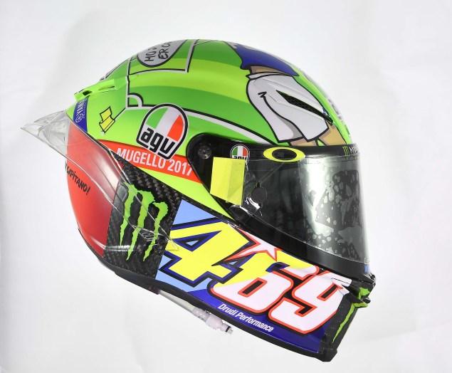 Helm AGV Valentino Rossi Mugello 2017 1
