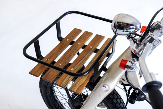 Honda C70 SUPER CUB Untuk Para Peselancar 3 Honda Sea Sider C70 3