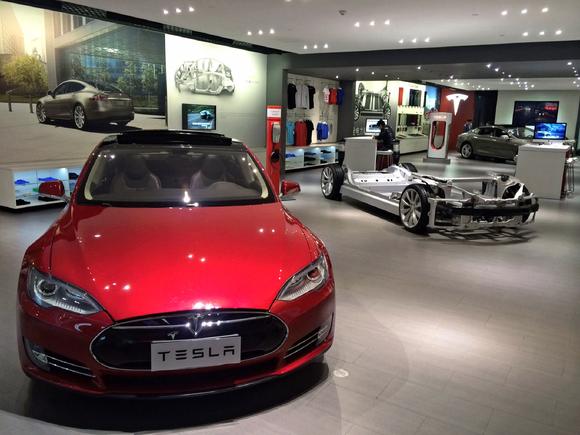 Tesla di Beijing