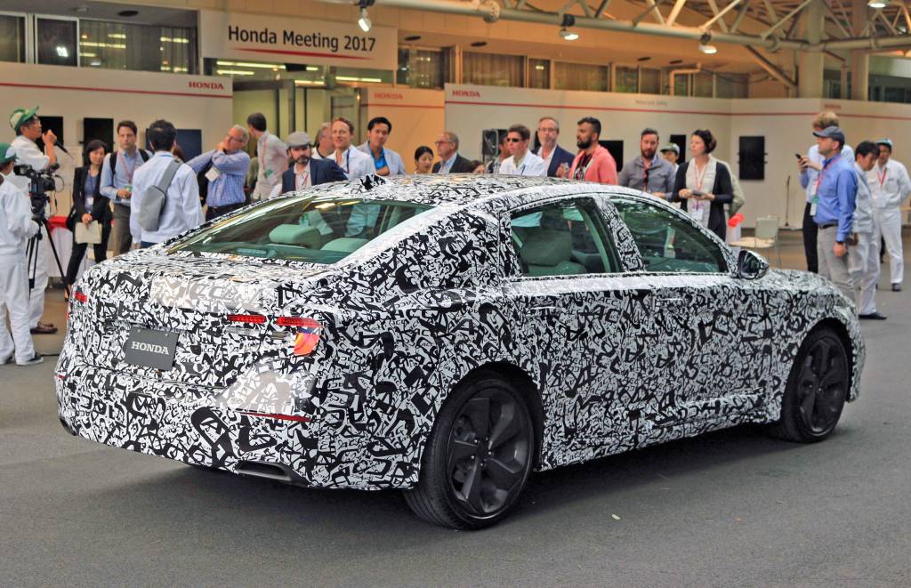 Ada Yang Baru Dari The Next Honda Accord, Apa Itu ? 2 honda accord 2018 2