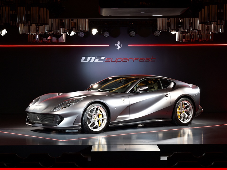 Ferrari 812 Superfast 1
