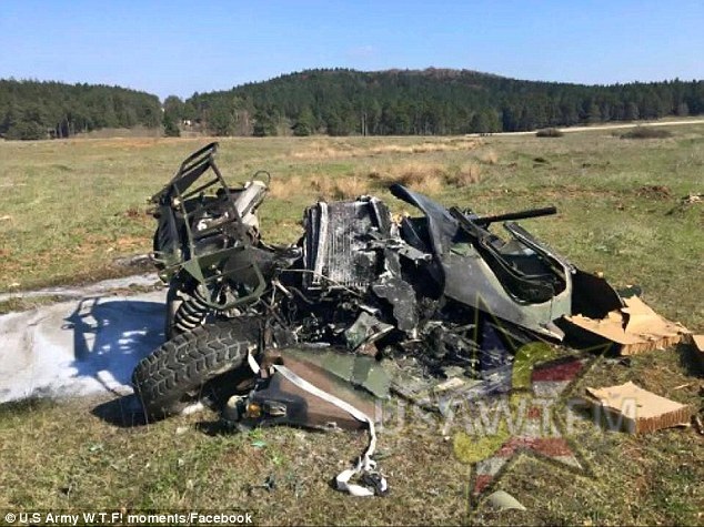 Jeep Humvee Foto USarmyWTF dailymail co uk