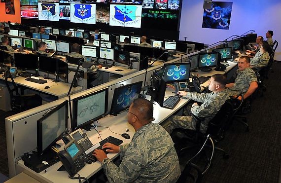 Raytheon Pamer ‘cyberwarfare’ di Paris Air Show 1 Raytheon cyber security cyber warfare