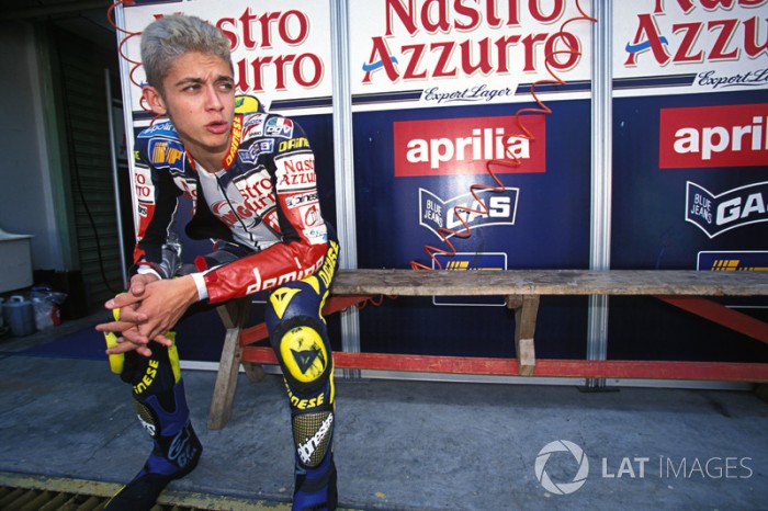 Inilah Foto Kenangan Valentino Rossi Muda Saat Race Seri Sentul Indonesia 3 Valentino Rossi Sentul Foto motorplus grid id lat image 1