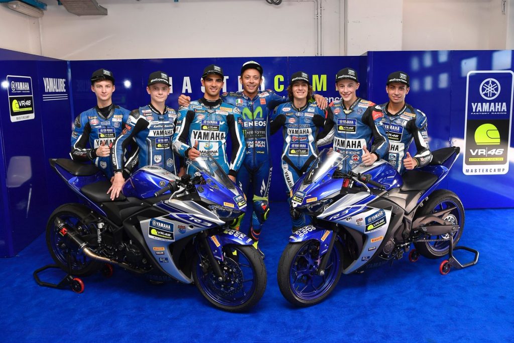Akademi VR46 Sulit Lepas dari Yamaha? Begitu Juga Rossi 2 Yamaha VR46 Master camp MotoGP
