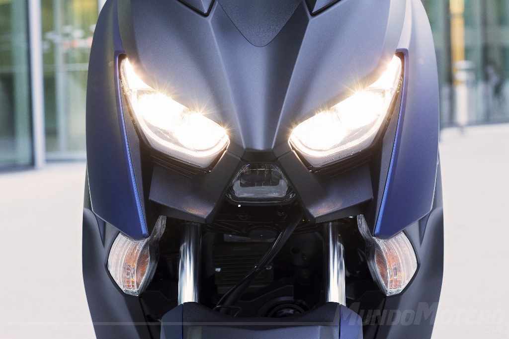 Yamaha X-Max 400 Skuter Sport DOHC, Akselerasi Njengattt..!! 3 Yamaha X Max 400 2018 3