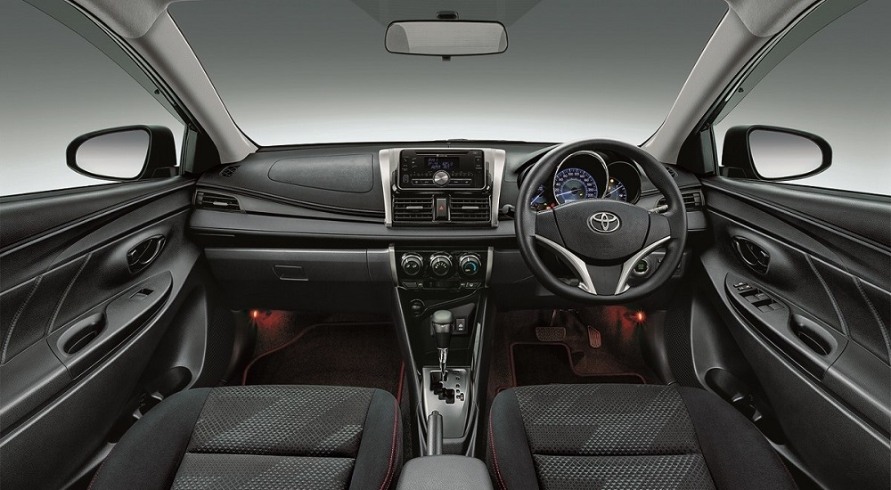 Toyota Vios Balap Siap Mengaspal Di jalanan, Kerennya Tuh Disini ! 1 interior toyota vios sport edition