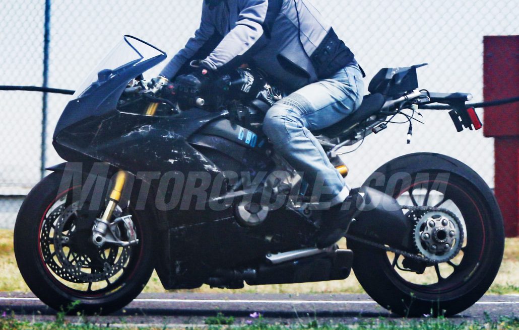 Vroomm... Ducati V4 Rilis 7 September di Sirkuit Misano Mas Bro !! 1 Ducati V4 Superbike Foto motorcycle com
