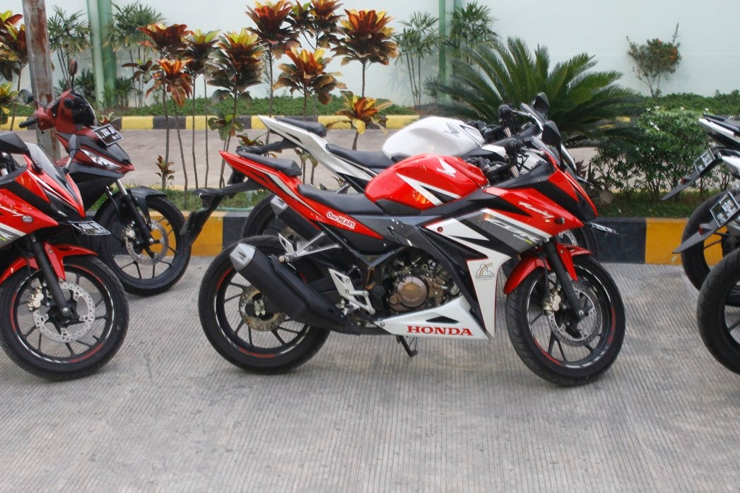 Sambut HUT RI, 16 Rider-Blogger-Vlogger Surabaya Touring ke Makam Bung Karno di Blitar 1 Touring Kemerdekaan Copy