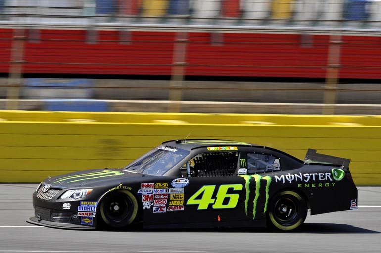 Uccio: "Rossi Membalap Hingga 2020, Lalu Ikut Balap Nascar" 3 Valentino Rossi Nascar Foto Aspalt Rubber com