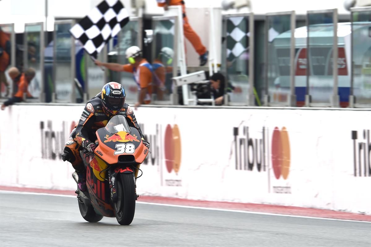 KTM MotoGP Dapatkan Banyak Point di San Marino GP! 3 Bradley Smith KTM RC16 Misano World Circuit 2017