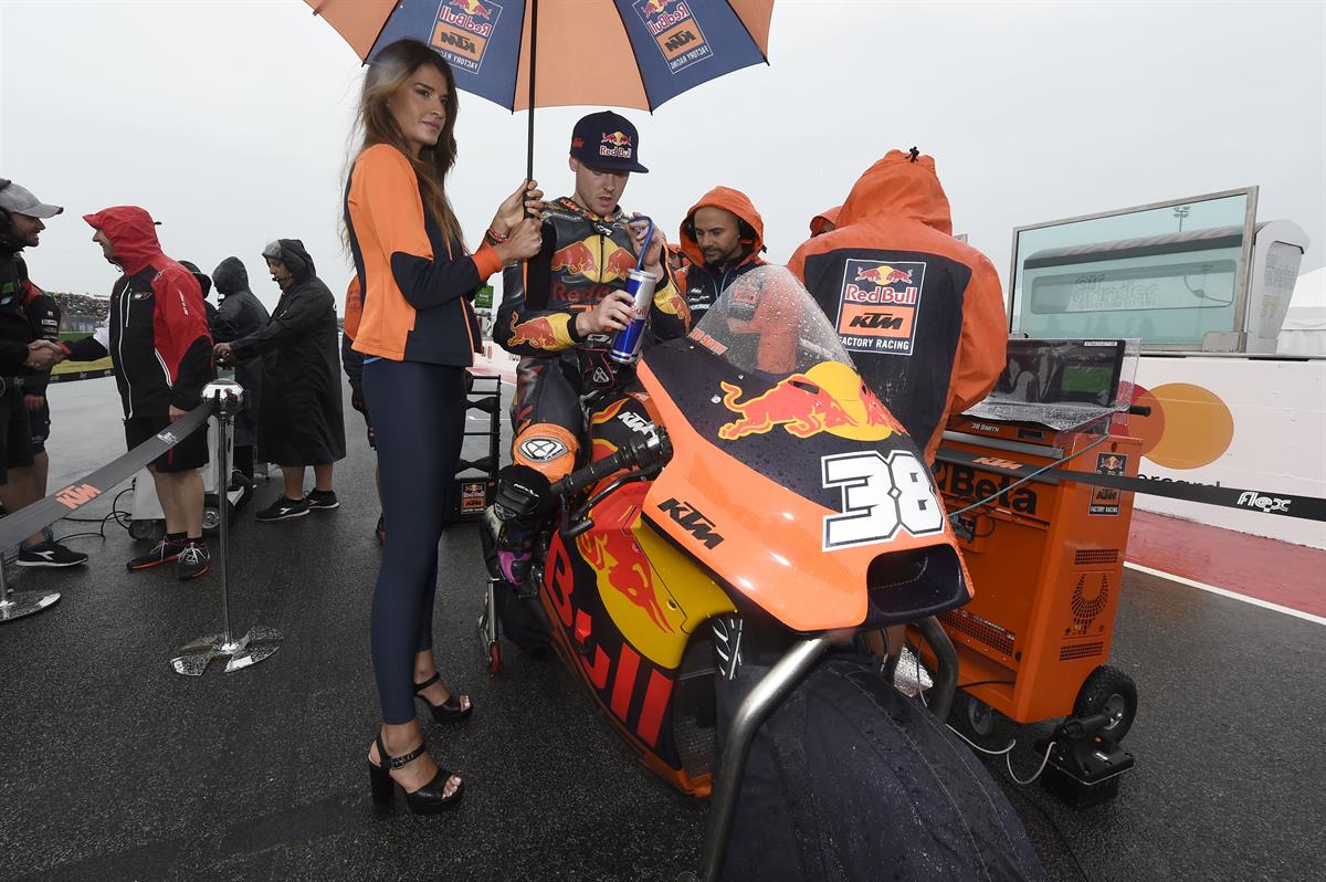 Bradley Smith Staff KTM RC16 Start Misano World Circuit 2017