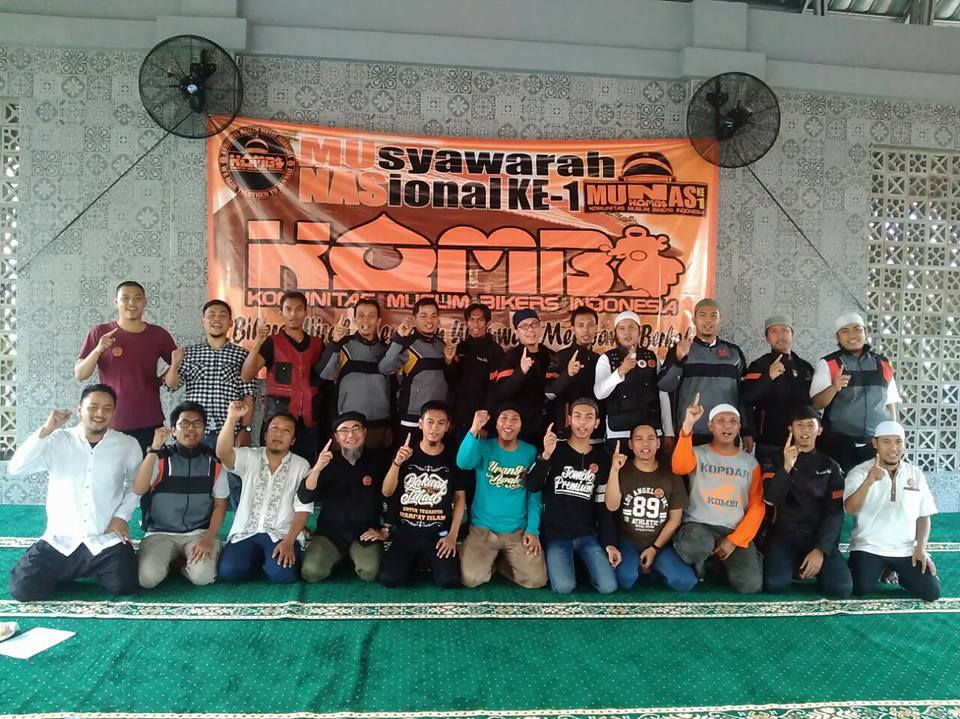 Kerenn.. KOMBI Komunitas Muslim Bikers Indonesia, Go Internasional !!! 4 KOMBI Member