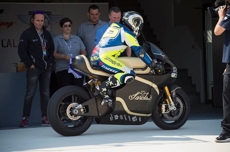 Inilah MotoGP-E (Electric), Kategori Baru MotoGP 2019 !! 2 Loris Capirossi tes motogp listrik