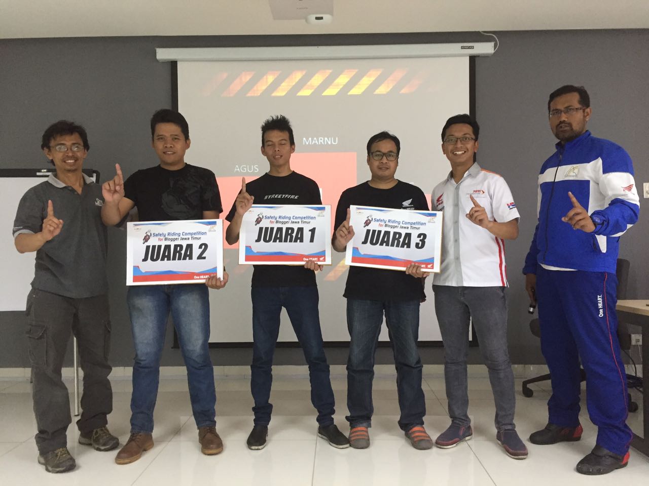 Serunya Kompetisi Fun Safety Riding dengan Satu Hati... Mantappp 5 Safety riding Blogger 1